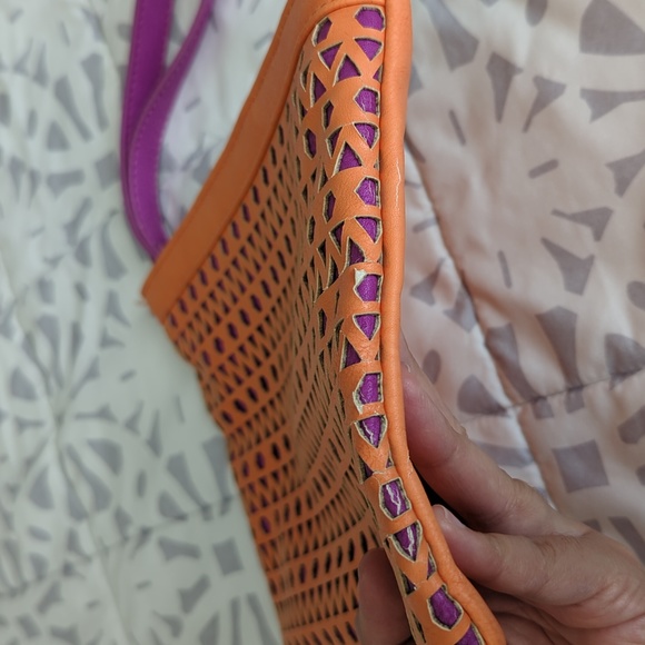 Shiraleah Color Block Clutch. - Picture 5 of 8